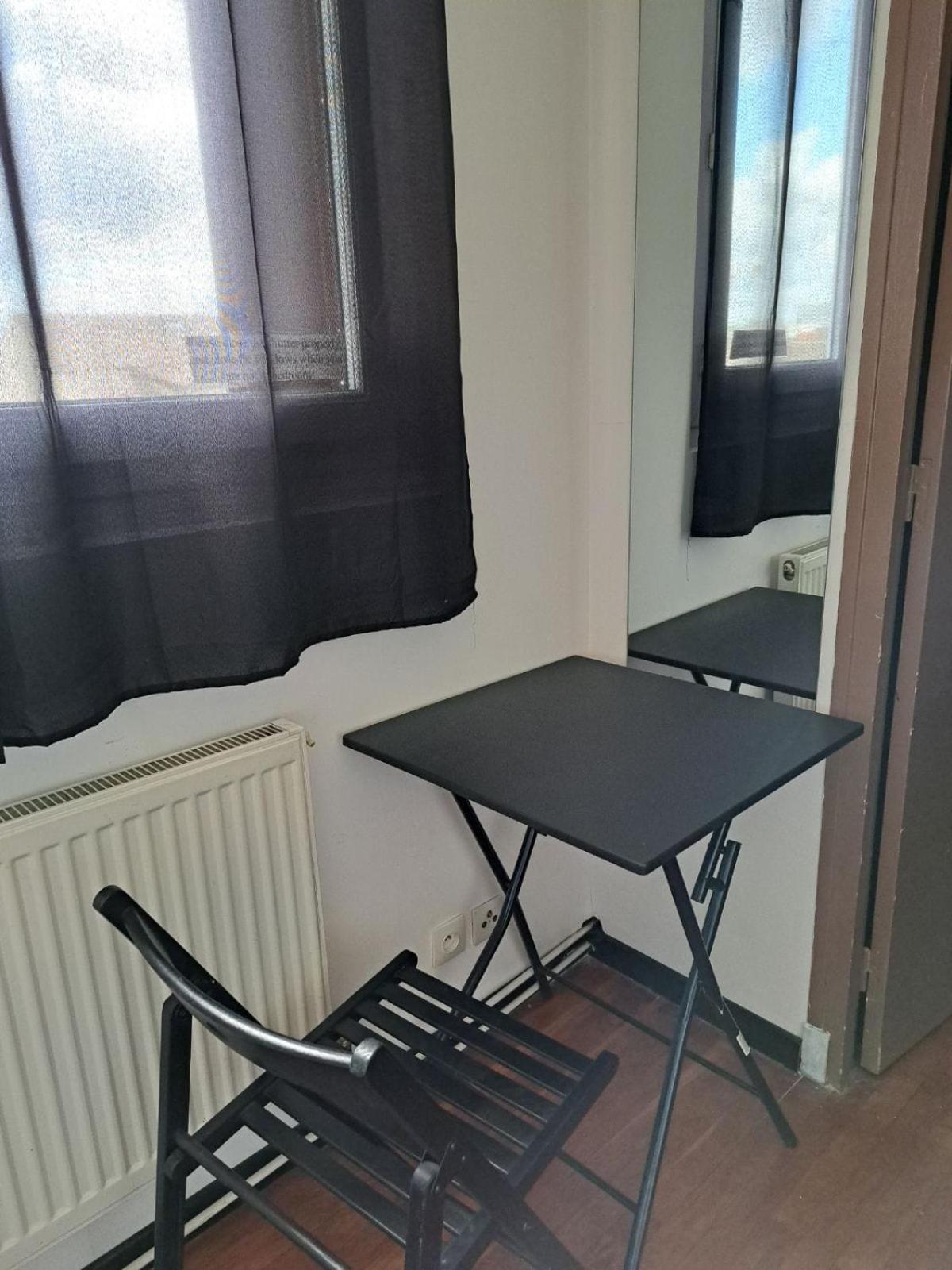 Chambre Solo Duo 20 Min Paris دْراسي المظهر الخارجي الصورة